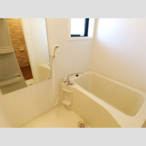 リビエール・ビラ103号室 浴室