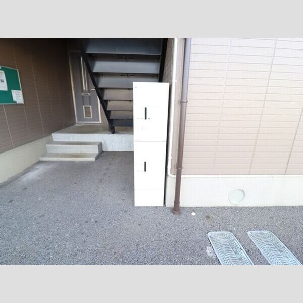 サンハイム　SーA 宅配ボックス