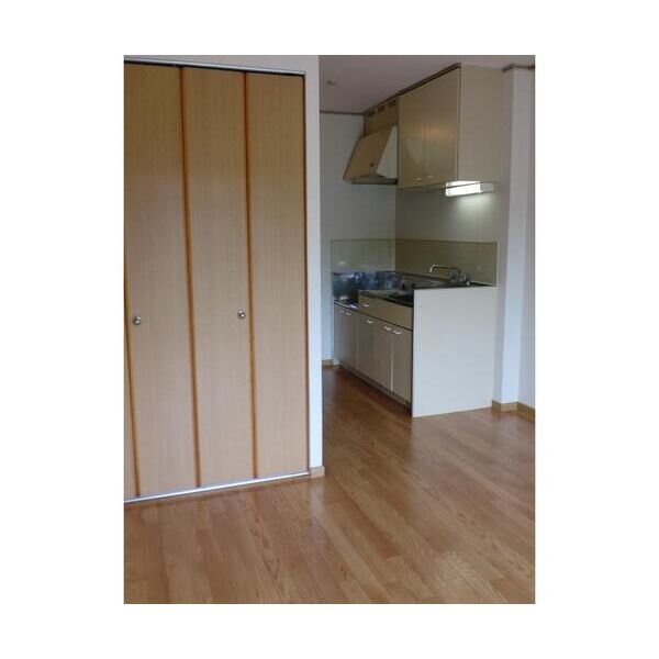 エステートピア黒沢101号室 リビング