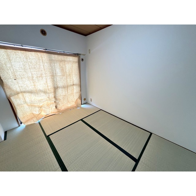 ホワイトパレス大宮207号室 内観