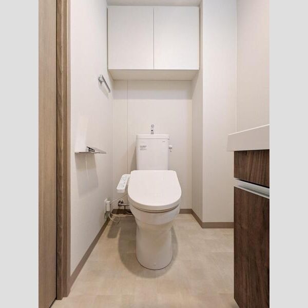 Alivis西葛西norte803号室 トイレ