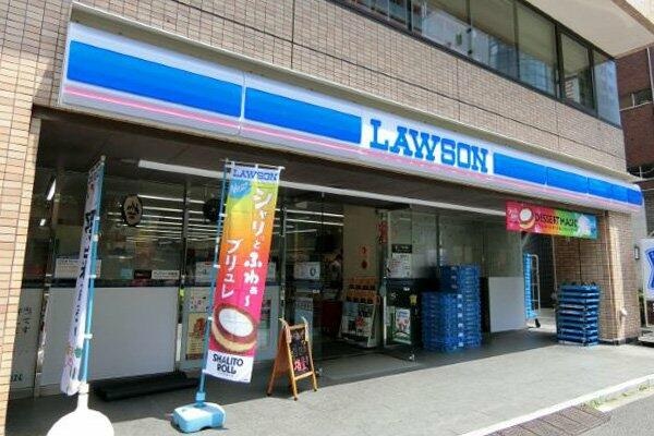 DIPS新宿御苑803号室 【コンビニエンスストア】ローソン 四谷左門町店まで1218ｍ