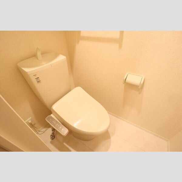 リリー　アネラ 温水洗浄暖房便座