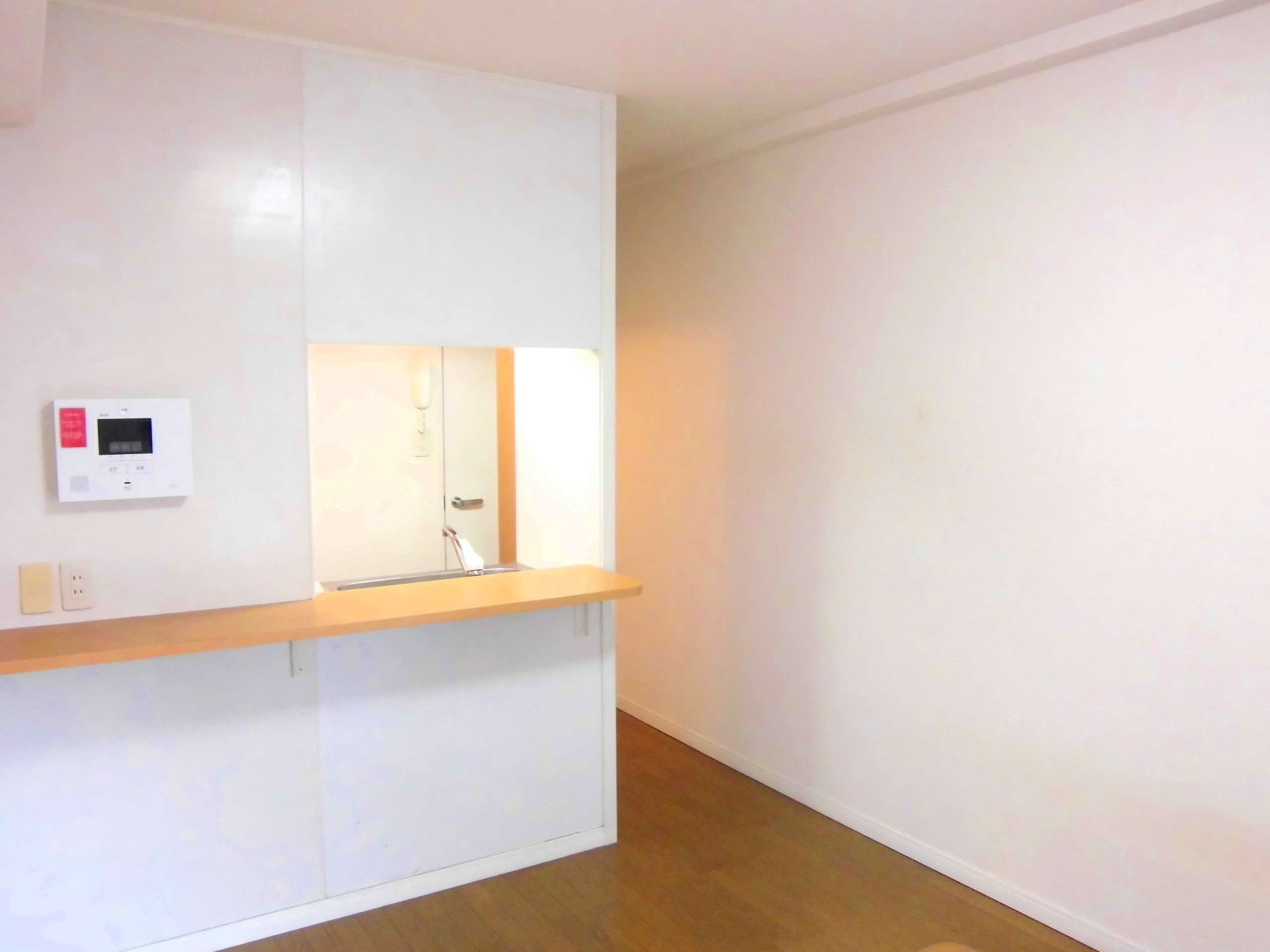 レオパレスガーデンコート リビング