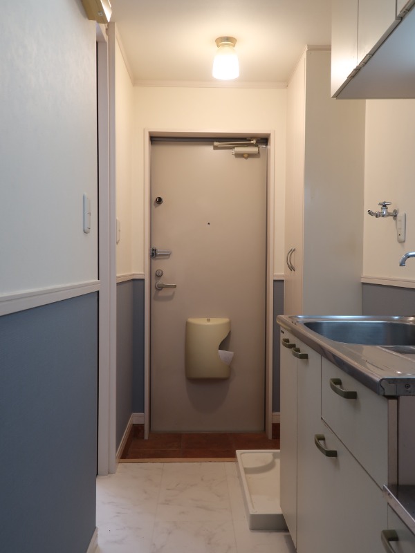 アパートメントKASAIⅡ 玄関