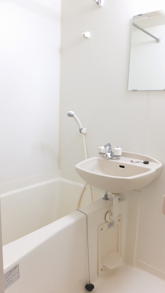 レオパレス人形 浴室換気乾燥機能付