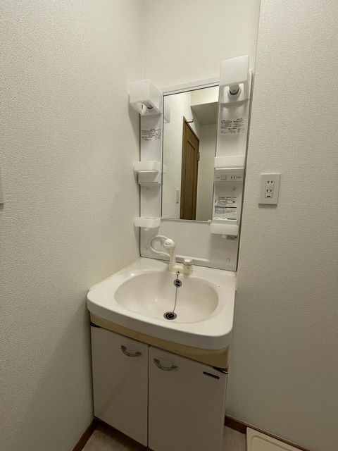 パインコート等々力 洗面