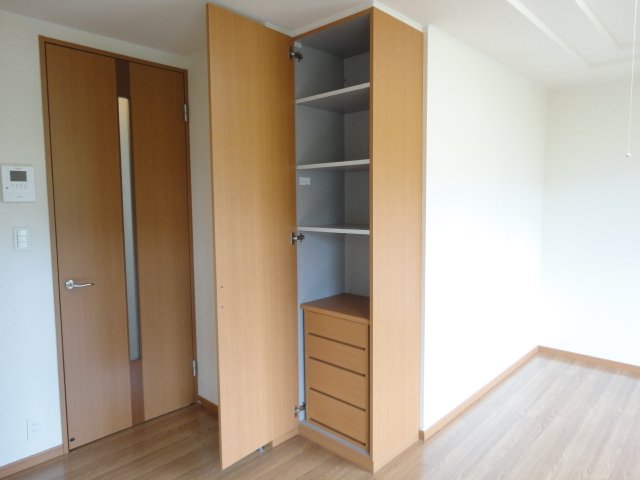 ＴＩＡＲＡ（ティアラ）306号室 クローゼット（ＬＤＫ）