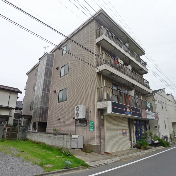 鶴見ハイツの外観画像