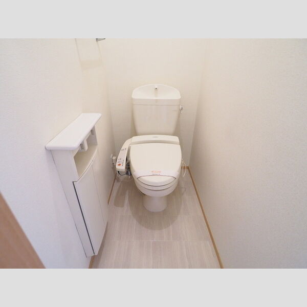 スタイラクスハウス305号室 温水洗浄暖房便座