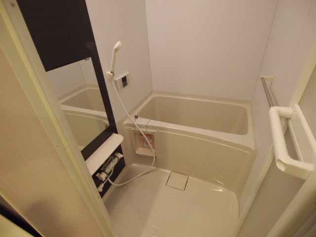 Ｐｒｉｍｏ バストイレ別　追炊き