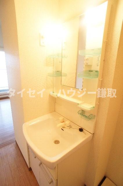マリンパレス登戸0402号室 洗面
