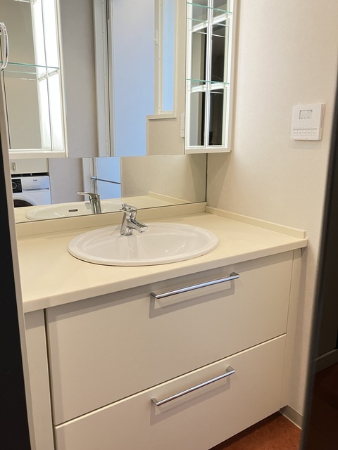 東京ツインパークス　ライトウィング608号室 2025年12月撮影