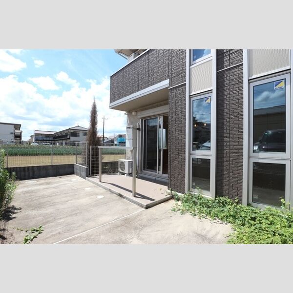 クレールフラッツ天王台105号室 テラス