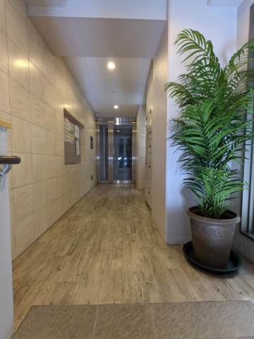 アンドレ浅草3階 エントランス