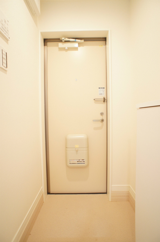 La Luce西横浜 玄関