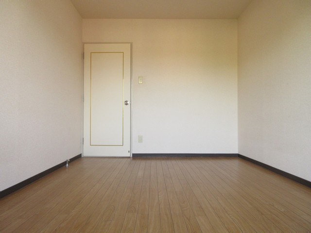 グランデール緑園4階 洋室２　※別号室の参考写真(現況優先・仕様違いの場合あり)