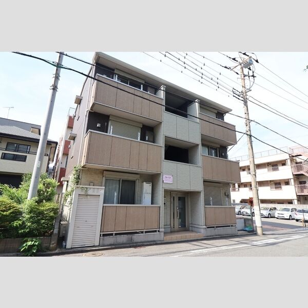 グローリア201号室 外観