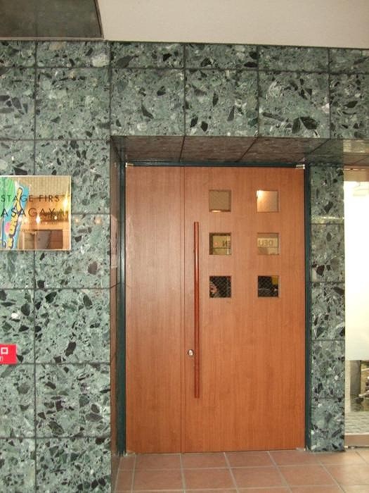 ステージファースト阿佐ヶ谷 エントランス