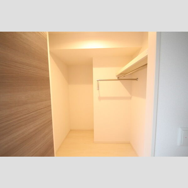 グランドゥール　シャルマン 広々としたウォークインクローゼット♪