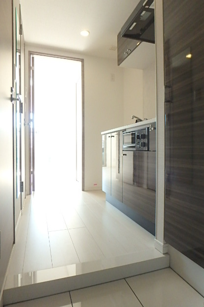 ガーラ・プレシャス川崎10階 ゆったりとした玄関です