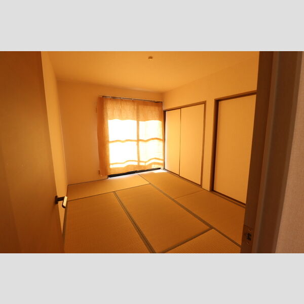 パストラル　参番館203号室 和室