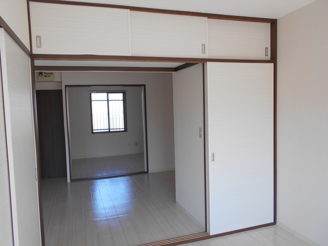 リポウズ淵野辺 収納