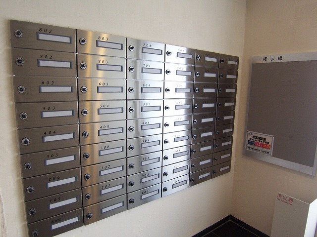 ラフィスタ東京イースト1階 外観