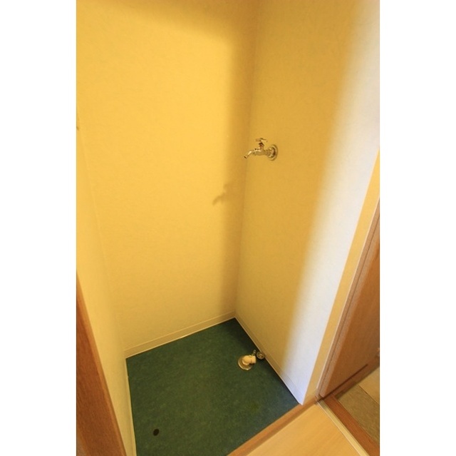 セレステ　ディオーサ204号室 洗濯機置き場