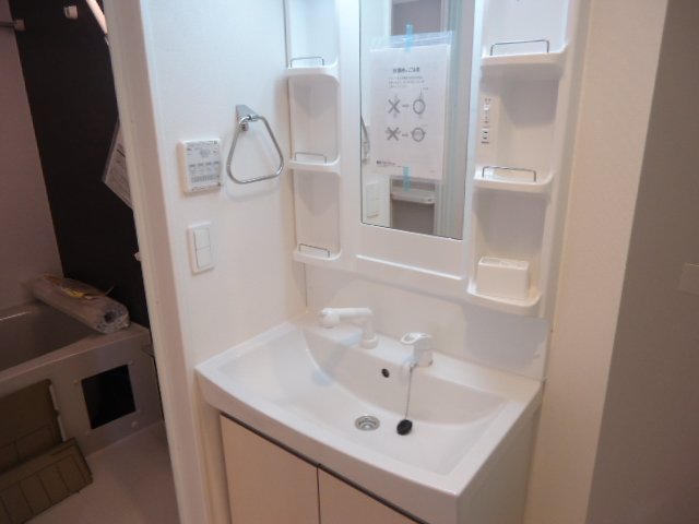 アイリス207号室 洗髪洗面化粧台