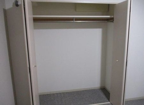 ライオンズヴィアーレ浦和弐番館 収納（洋室）
