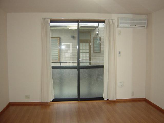 エクセルハイツ高村 洋室