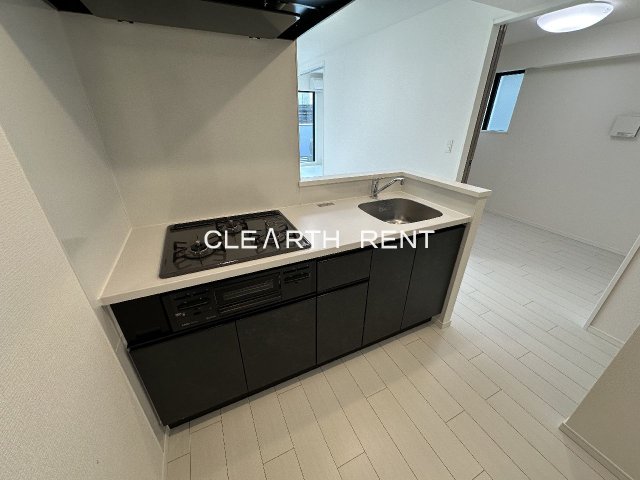 ＧＲＡＮ ＰＡＳＥＯ三宿2階 グリル付き３口キッチン