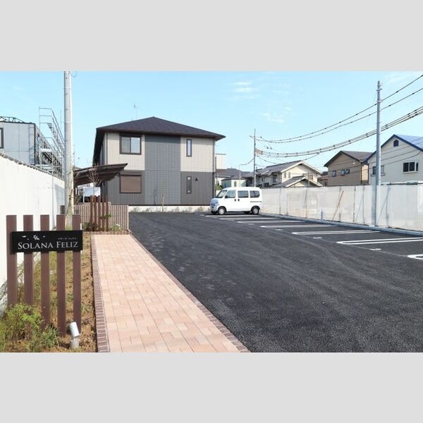 ソラーナ　フェリス202号室 建物外観