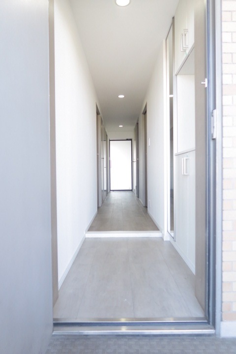 TRガーデン蕨（旧PLENDY蕨）4階 玄関