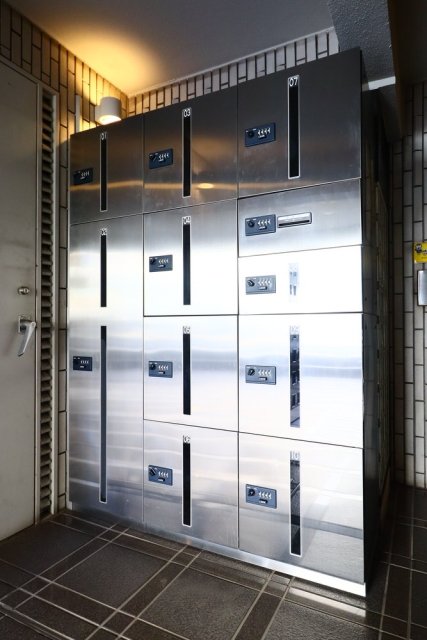 グランドコート江古田4階 宅配BOX