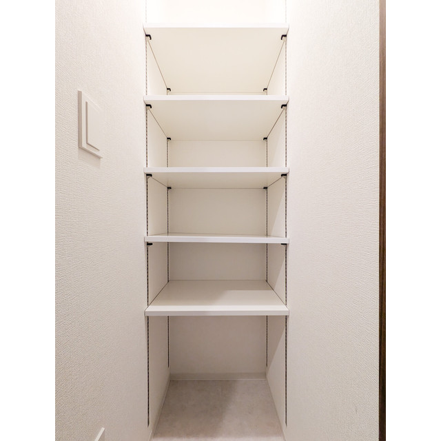 プライムガーデン若木0110号室 内観