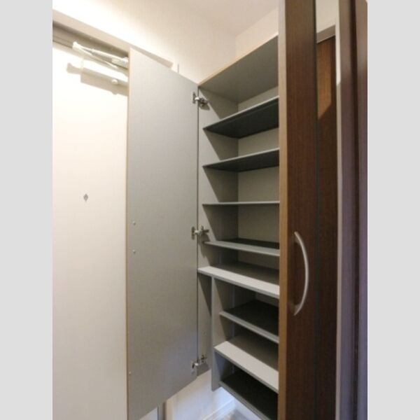 エスポワール　E302号室 シューズボックス