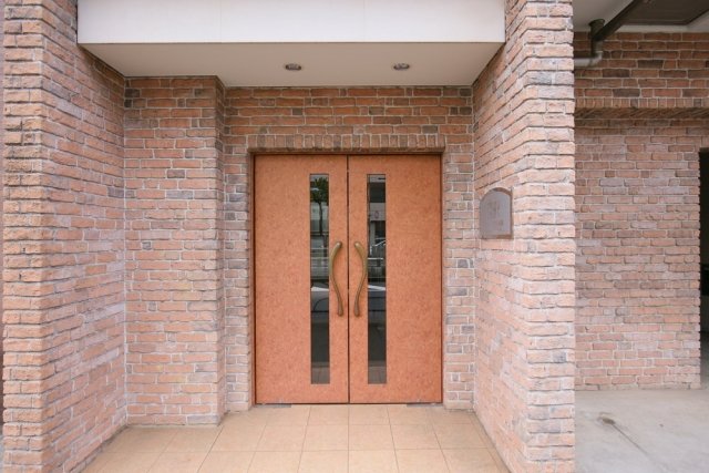 プレール芦花公園 エントランス