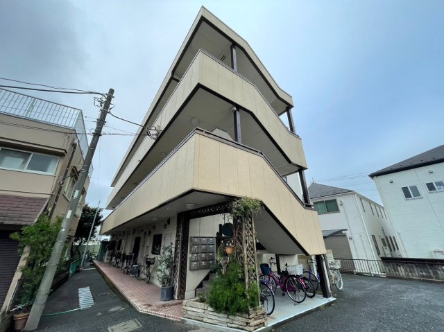 富士美ハイツの外観画像