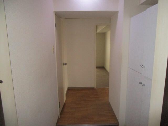 第５山庄ビル 玄関