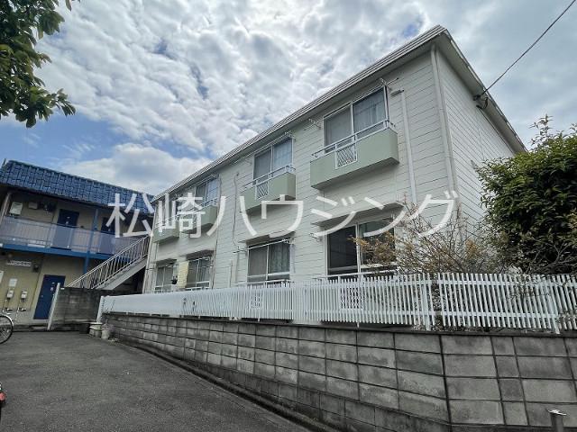 ホワイトヴィラ1階 外観