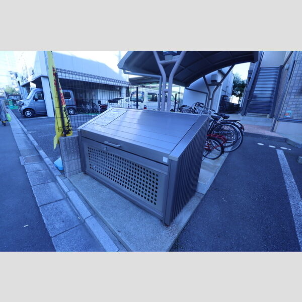 クレベール ゴミ置き場