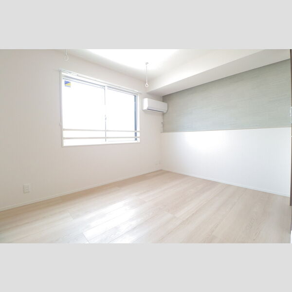 アニヴェルセル 洋室