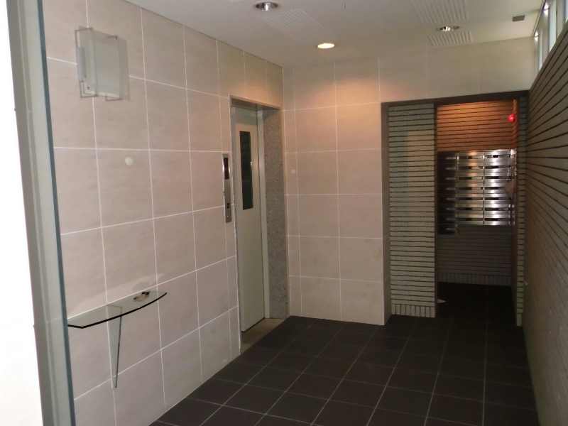 クレール柏 エントランス