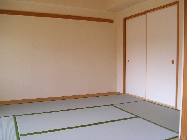 セザンつくし野2階 部屋その他