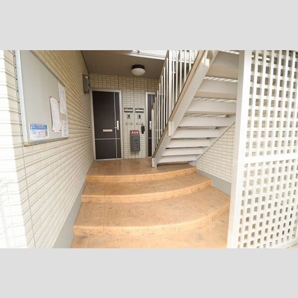 ウィステリア　B ホール