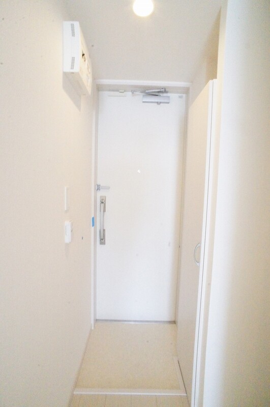 リブリ・たまプラーザ2階 玄関