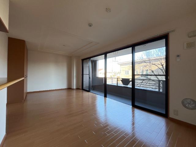 パルティール横濱 リビング