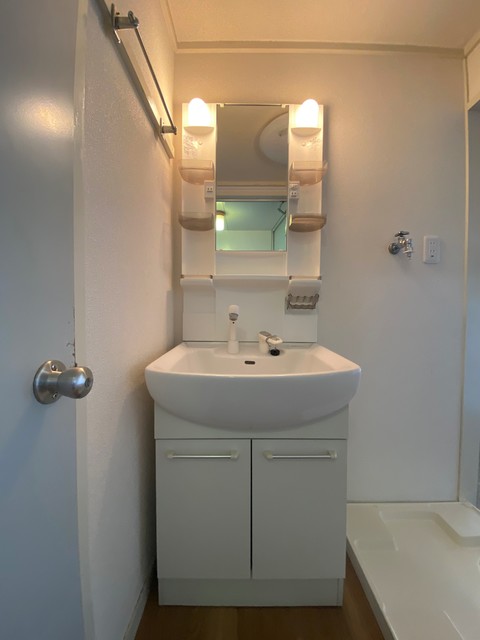 鵠沼岡田ビル0204号室 他号室の参考写真